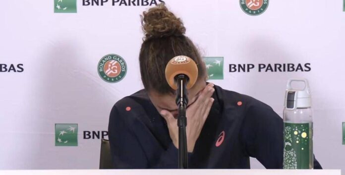 Roland Garros, Paolini perde e scoppia a piangere: “Difficile da accettare”