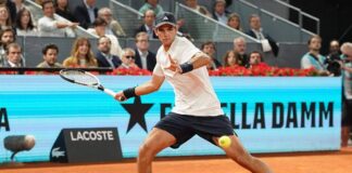 Roland Garros, padre di Jodar litiga con spettatori: “Non vi sedete qui”