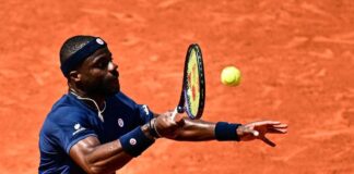 Roland Garros, rissa sfiorata tra Tiafoe e Faria: “Ti credi un duro?”