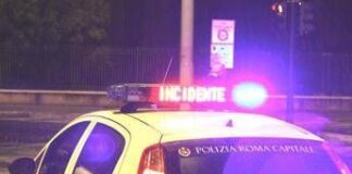 Roma, calciatore muore in incidente sul Gra: squadra ritira la maglia numero 12