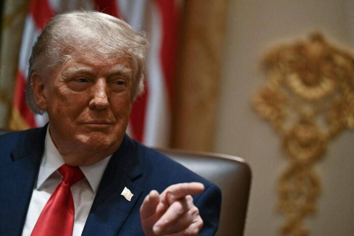 Trump annuncia: “Guerra economica all’Iran”. E minaccia sanzioni contro chi aiuta Teheran