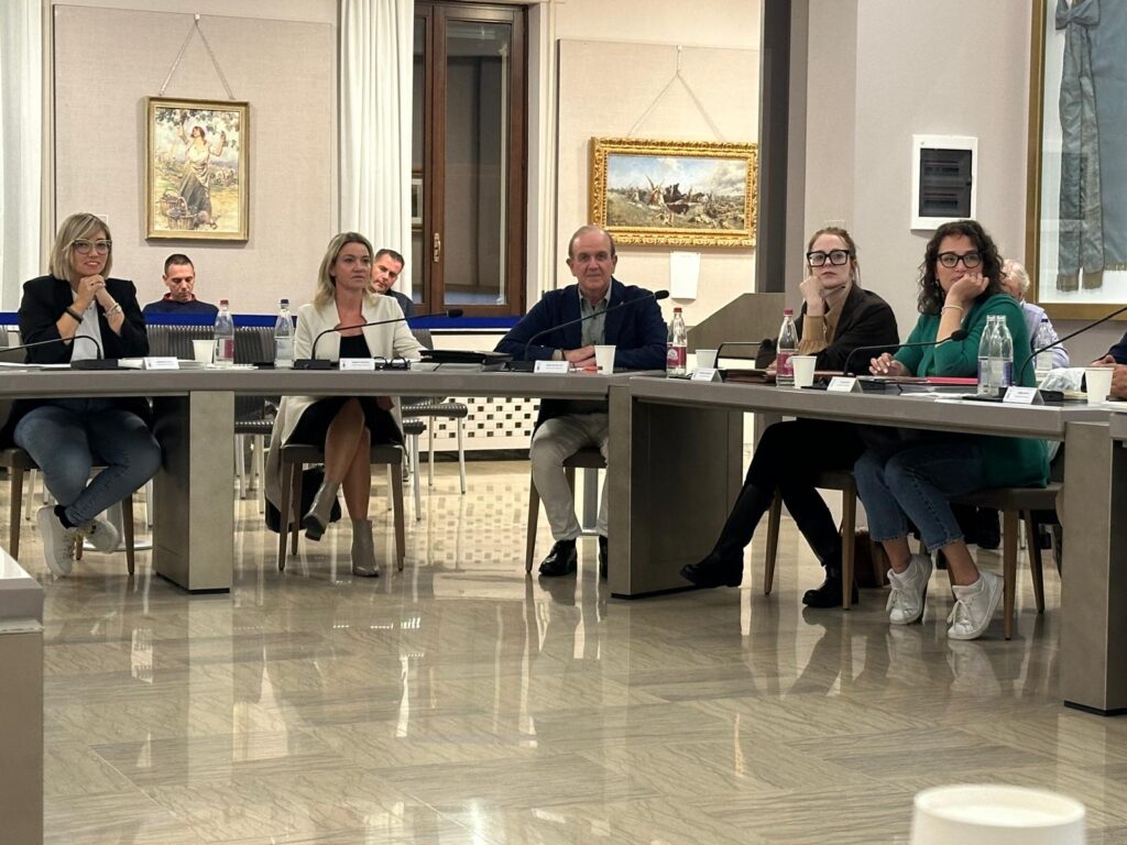I cinque consiglieri uscenti della Liga Veneta ad Arzignano (Fochesato è la seconda da destra)