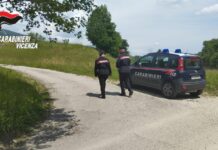 Ferito da un colpo di fucile accidentale a Marostica: carabinieri denunciano 4 persone carabinieri marostica fucile