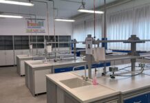 Valdagno, un nuovo laboratorio scientifico per il liceo Trissino liceo valdagno
