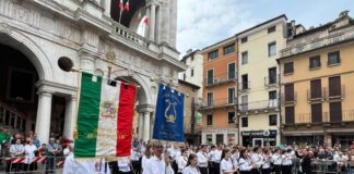 2 giugno a Vicenza, cerimonia in piazza dei Signori. Sindaco Possamai: “Grazie a chi ebbe il coraggio di guardare avanti” 2 giugno vicenza piazza sigonri