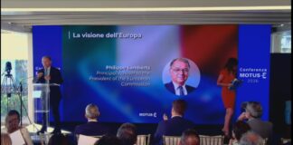 Auto, Lamberts: “Spetta ai legislatori decidere cosa fare per la competitività europea”