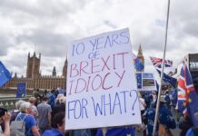 Brexit, la notte dello strappo: il Leave vince e l’Ue perde 66 milioni di cittadini