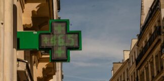 Caldo record in Francia, bambino di 18 mesi trovato morto in auto