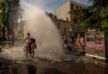 Caldo senza fine, Europa a fuoco: Germania e Gran Bretagna da record. Parigi vieta l’alcol: “Ospedali in tilt”