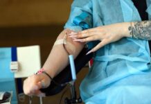 Chi ha tatuaggi può donare sangue? I dubbi più frequenti fra bufale e verità