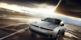 Dodge Charger torna in Europa, opzione multi-energia per la storica muscle car