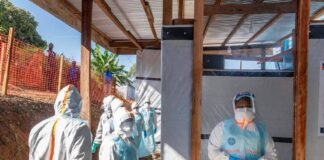 Ebola, oltre 2mila morti in Congo: epidemia potrebbe superare record 2018-2020