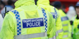 “Ha accoltellato tre compagni a scuola”: 12enne fermata a Manchester