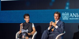 Indagine Bain & Company-Aniasa, italiani non rinunciano ad auto, ma rinviano acquisto