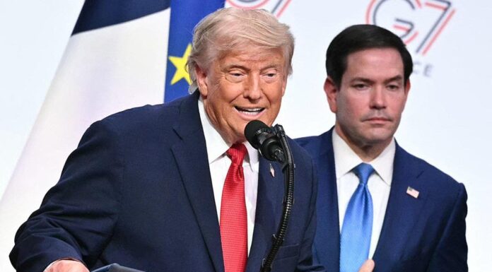 Iran, Trump: “Non volevo assistere a un disastro economico, ecco perché ho fatto l’accordo”