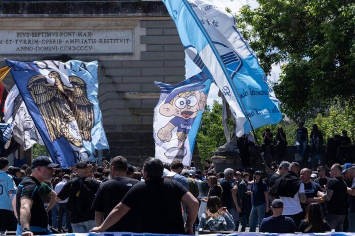 Lazio, tifosi ‘bocciano’ lettera di Lotito: “Ormai è tardi”
