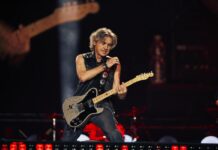 Ligabue riporta a San Siro i sogni di rock’n’roll: festa grande con la ‘Notte di Certe Notti’
