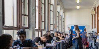 Maturità, uno studente su 5 a caccia di tracce on line: torna campagna ‘anti-bufale’
