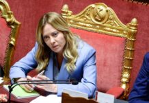 Meloni in Senato: “No a Ue superinvasiva, su assenza a vertice Tivat polemicucce”. Botta e risposta con Renzi