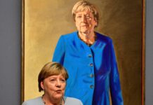 Merkel svela il suo ritratto: “E’ strano quando si diventa storia”