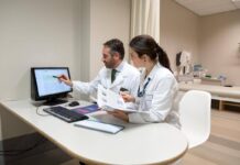 Microbiota nei neonati, studio italiano: “Nel latte materno batteri benefici”