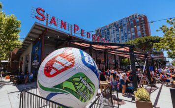 Mondiali 2026, sparatoria in una Fan Zone di San Jose: un morto e un ferito grave