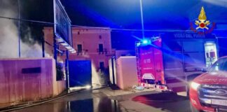 Palermo, nuovo incendio a ‘Sicily by car’ di Dragotto: distrutte diverse auto