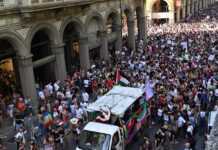 Pride Bologna, media Tel Aviv: “Israeliani spintonati, anche donna incinta”