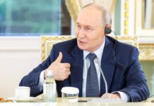Putin: “Economia russa? Nessun collasso”. Poi cita l’Italia tra peggiori in Ue per debito pubblico