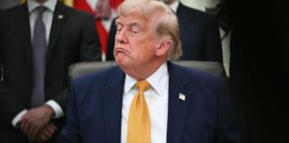 Risarcimento milionario, Fed e voto per posta: il triplo colpo della Corte Suprema a Trump