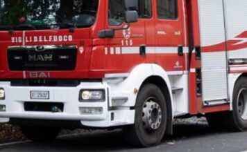 Roma, incendio a Fidene-Nuovo Salario: circolazione treni interrotta su linea Fl1 Orte-Fiumicino aeroporto