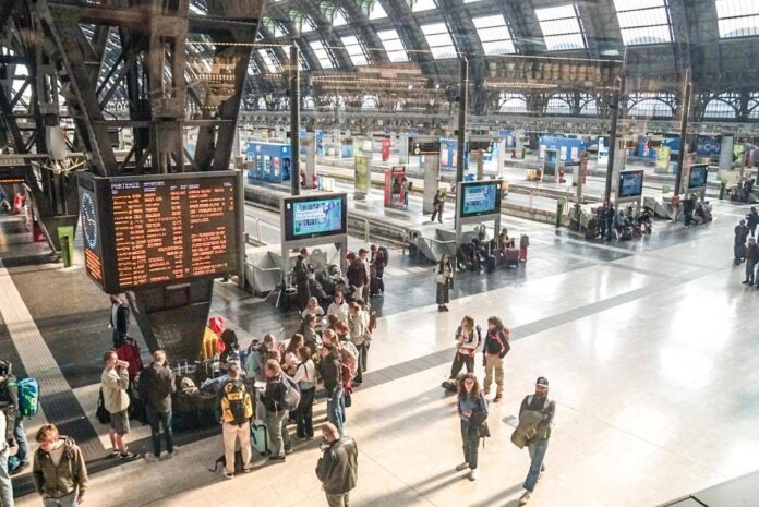 Sciopero treni 11 giugno, sospesa la protesta: lo stop dopo il tavolo al Mit