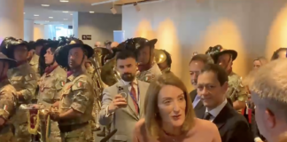 2 giugno, l’omaggio della presidente Metsola a Bruxelles 2 giugno, omaggio della presidente Metsola a Bruxelles