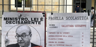 Valditara bocciato dagli studenti veneti, la protesta della Rete degli Studenti Medi nell’ultimo giorno di scuola Valditara bocciato dalla Rete degli Studenti Medi del Veneto