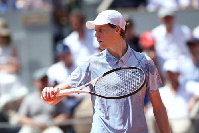 Sinner, show a Wimbledon con Draper e… Murray