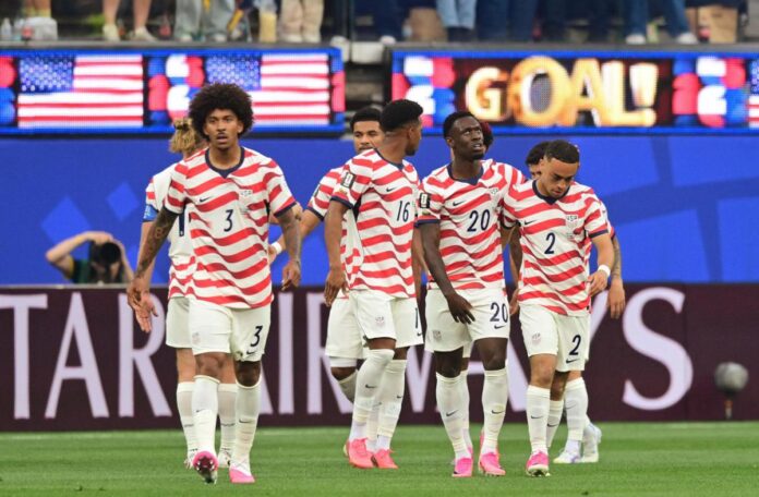 Stati Uniti-Australia, gol annullato e poi convalidato: cos’è successo