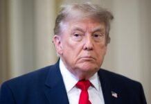 Trump contro i democratici: “Vogliono far entrare i comunisti al Congresso”