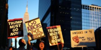 Trump fischiato al Madison Square Garden, i Knicks perdono la gara 3
