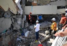 Venezuela, bimbo di 3 anni estratto vivo dalle macerie a sei giorni dal sisma