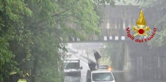 Vento e nubifragi, maltempo colpisce il Nord e ora è allerta anche al Centro-Sud