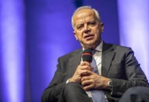 Via libera Cdm a decreti su Intelligenza artificiale, Piantedosi: “Al servizio della polizia, ma nessun Grande Fratello”