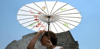 Weekend torrido, caldo estremo non dà tregua: oggi 18 città in rosso