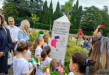 Madri Costituenti a Vicenza, Isabella Sala inaugura il giardino dedicato alle 21 protagoniste della Costituzione La vice sindaca Isabella Sala inaugura al parco di via Cattaneo il giardino intitolato alle 21 Madri costituenti