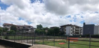 A Dueville non si placano le polemiche per il campo di sgambamento cani, stasera la discussione in consiglio comunale Campo sgambamento cani Dueville