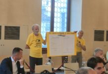 Il comitato Albera – La città nuova Vicenza 2030 ieri in Consiglio comunale per proporre l’introduzione dell’Interpellanza del Cittadino la città nuova Vicenza 2030