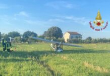 Arezzo, ultraleggero precipita a Castiglion Fiorentino: morto pilota