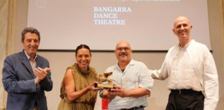 Biennale Danza, il Leone d’Oro a Bangarra: ‘Siamo la coscienza della nostra storia, raccontiamo le ferite della colonizzazione’ Biennale Danza, il Leone d’Oro a Bangarra