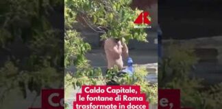 Caldo Capitale, le fontane di Roma trasformate in docce