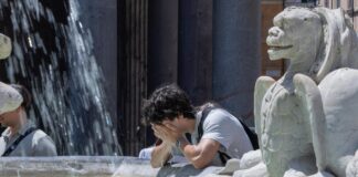 Caldo record, domani sabato di fuoco per la quarta ondata: 19 bollini rossi e 5 arancioni Caldo