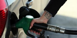 Carburanti, benzina al massimo del 2026: prezzi verso 1,97 euro al litro